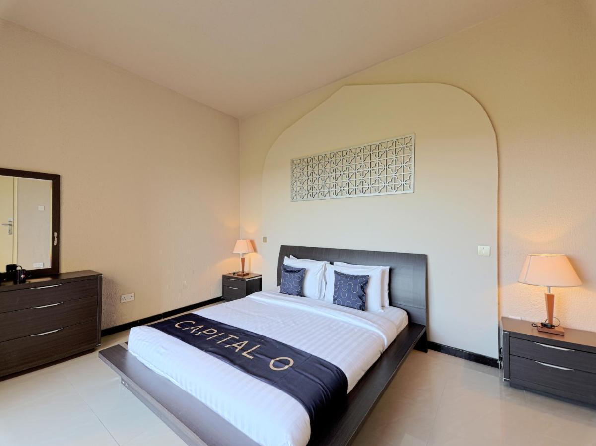 Capital O133 Al Sawadi Beach Resort & Spa Barka Extérieur photo
