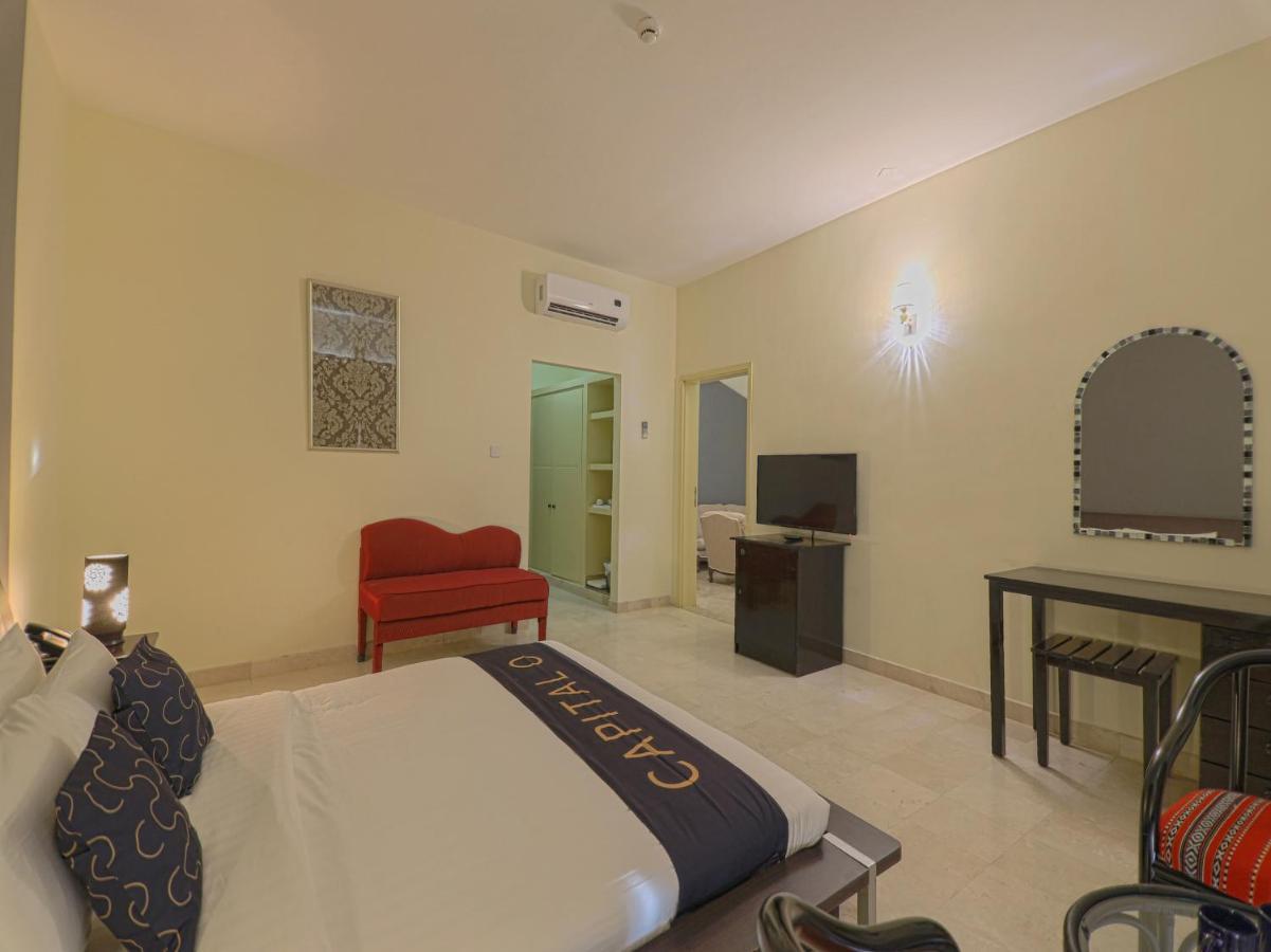 Capital O133 Al Sawadi Beach Resort & Spa Barka Extérieur photo