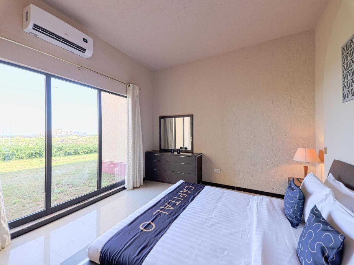 Capital O133 Al Sawadi Beach Resort & Spa Barka Extérieur photo