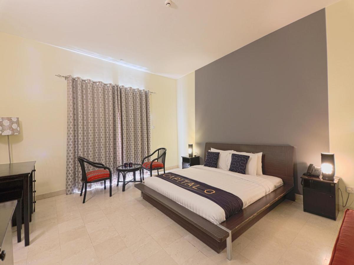 Capital O133 Al Sawadi Beach Resort & Spa Barka Extérieur photo